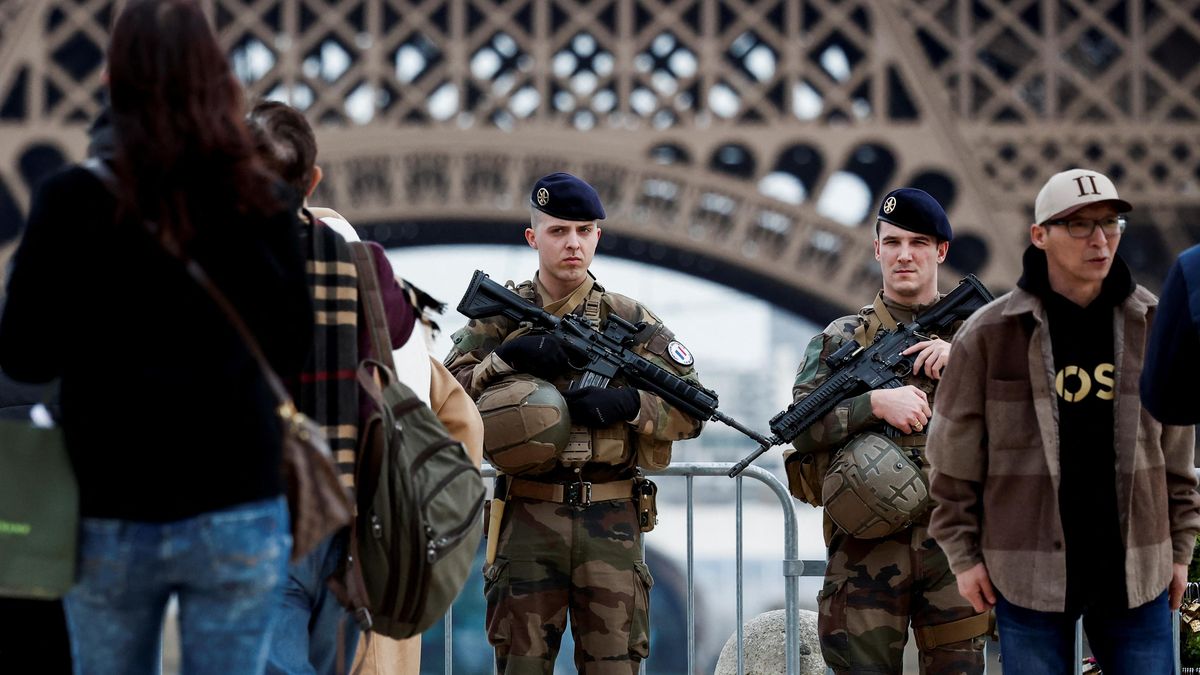 La France a élevé ses mesures de sécurité au plus haut niveau après les attentats de Moscou